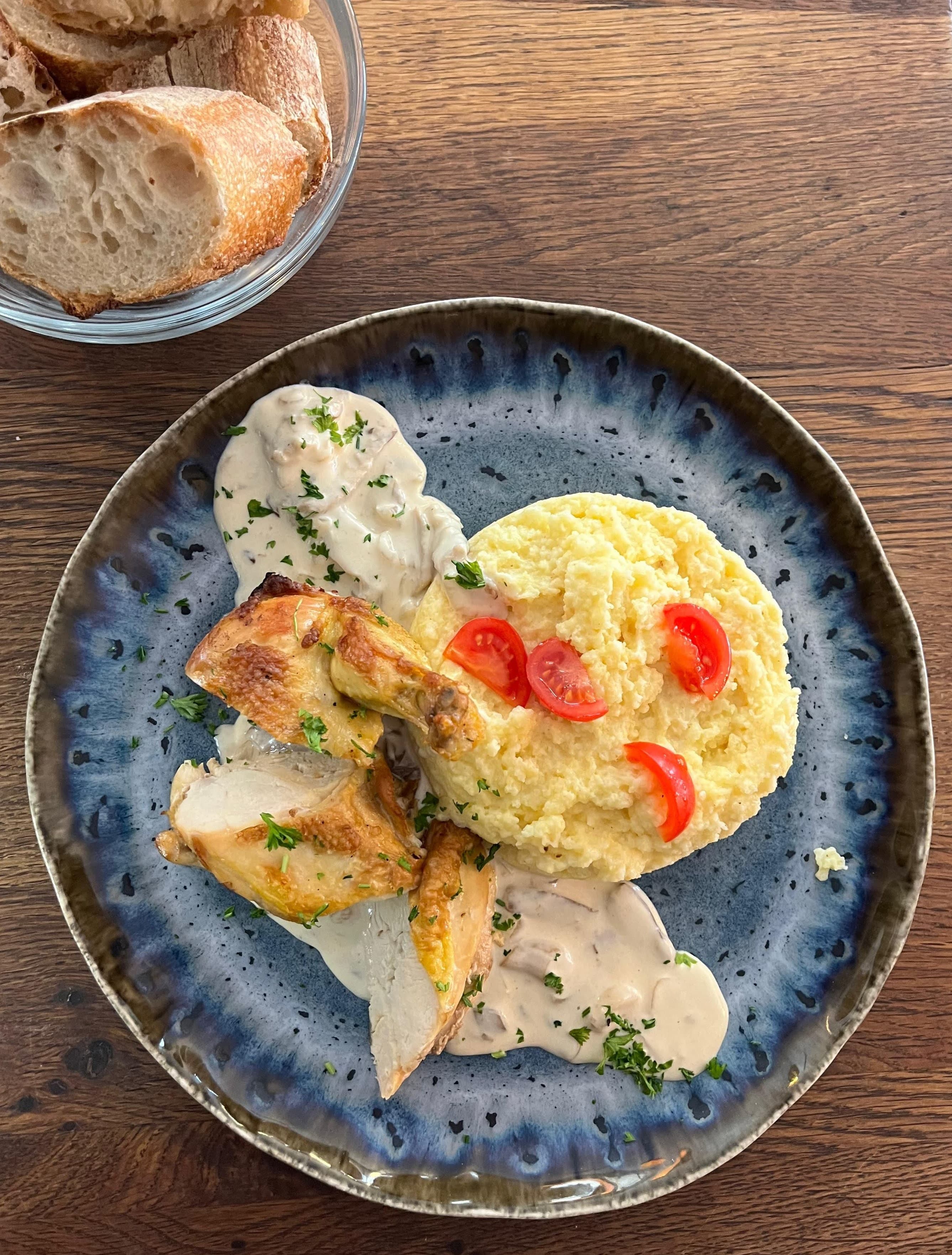 Plat du jour maison servi à L'Officine Paris